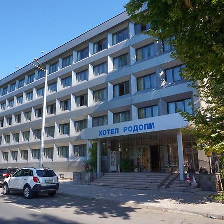 Rodopi Hotel Haskovo Bagian luar foto