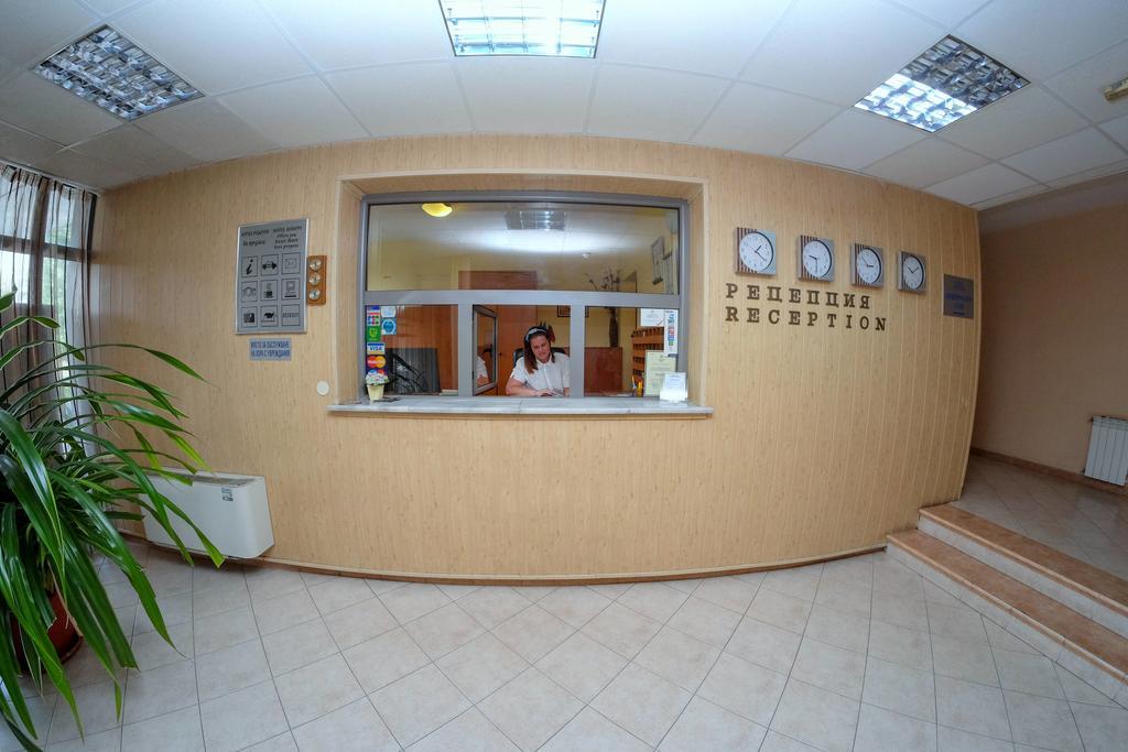 Rodopi Hotel Haskovo Bagian luar foto