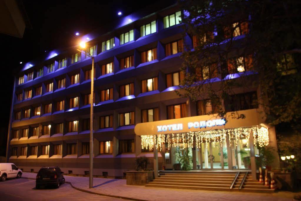 Rodopi Hotel Haskovo Bagian luar foto